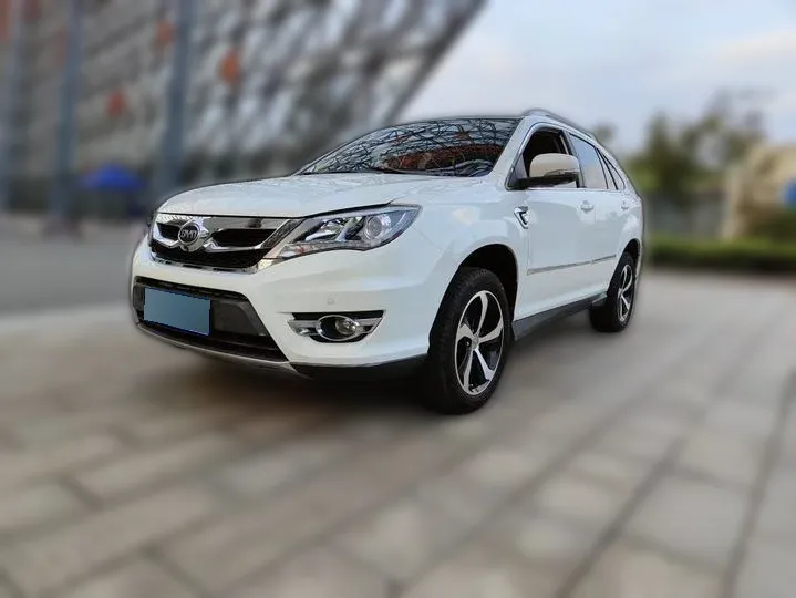 BYD S7 2.0T 205HP L4 6DCT 2015