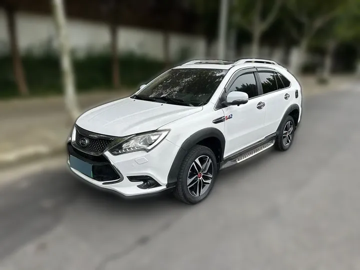 BYD TANG 2.0T 205HP L4 6DCT PHEV 2015