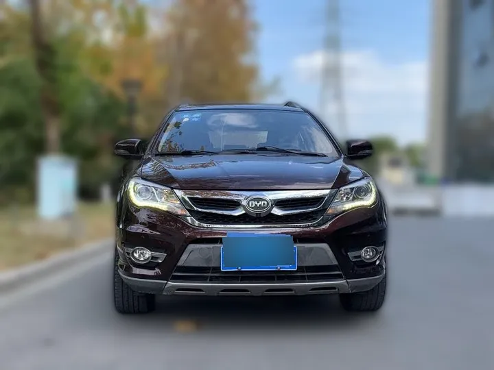 BYD S7 2.0T 205HP L4 6DCT 2016