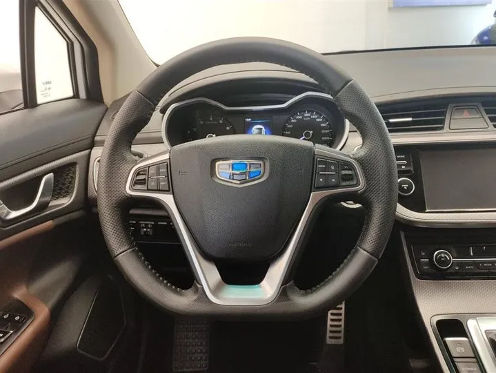 GEELY EMGRAND GS 1.3T 129HP L4 6DCT 2016