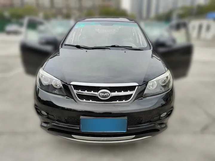 BYD S6 2.0L 140HP L4 5MT 2014