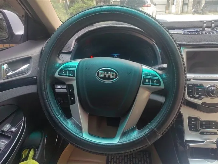 BYD SURUI 1.5T 154HP L4 6DCT 2014