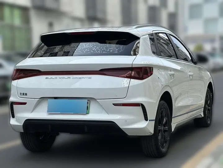 BYD E2 BEV 47.3KWH 2020