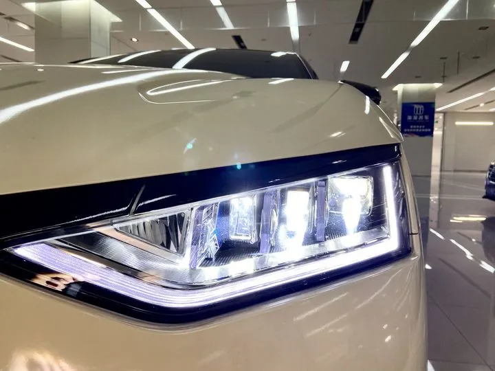 BYD HAN 1.5T 139HP L4 E-CVT PHEV 18.3KWH 2022