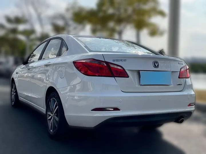 CHANGAN EADO 1.6L 125HP L4 4AT 2016