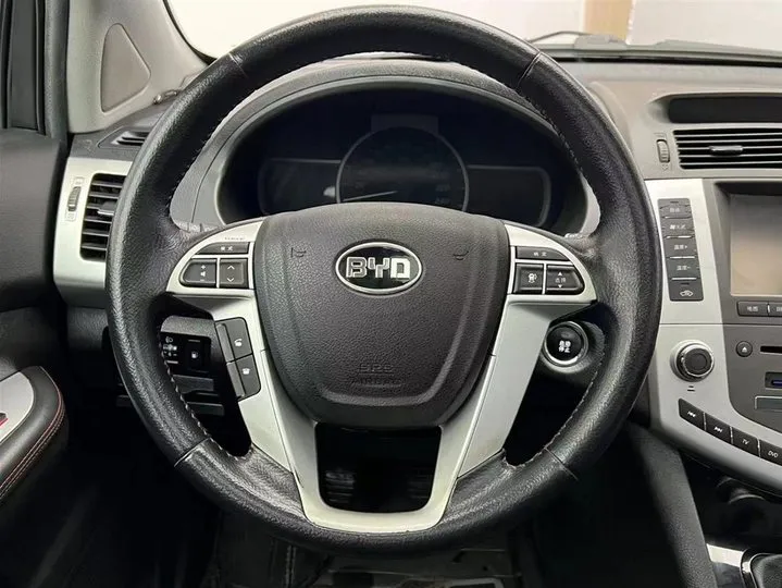 BYD S6 1.5T 154HP L4 6MT 2014