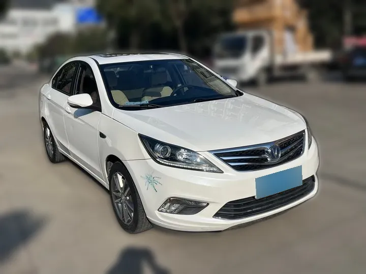 CHANGAN EADO 1.6L 125HP L4 5MT 2016