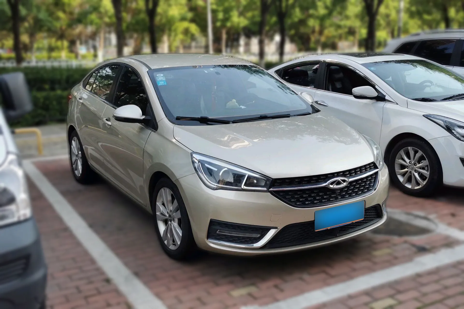 CHERY ARRIZO 5 1.5L 116HP L4 5MT 2016