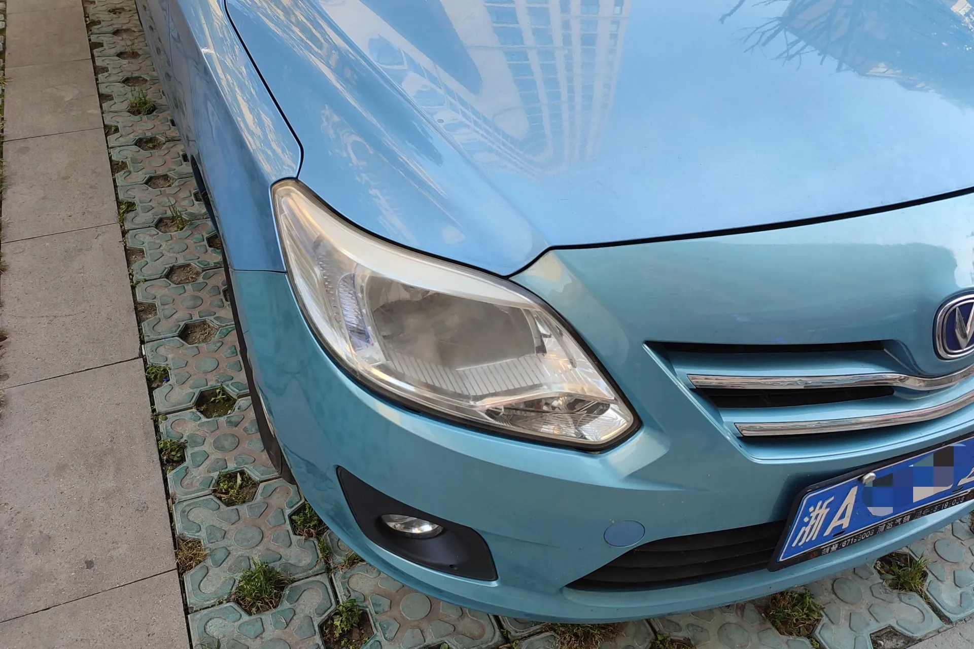 CHANGAN ALSVIN V3 1.3L 94HP L4 5MT 2012