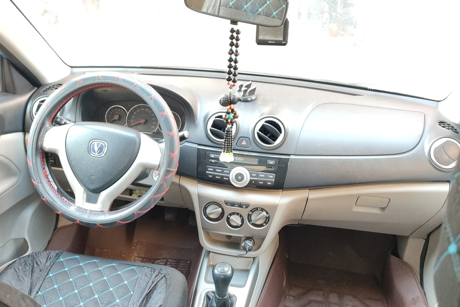 CHANGAN ALSVIN V3 1.3L 94HP L4 5MT 2012