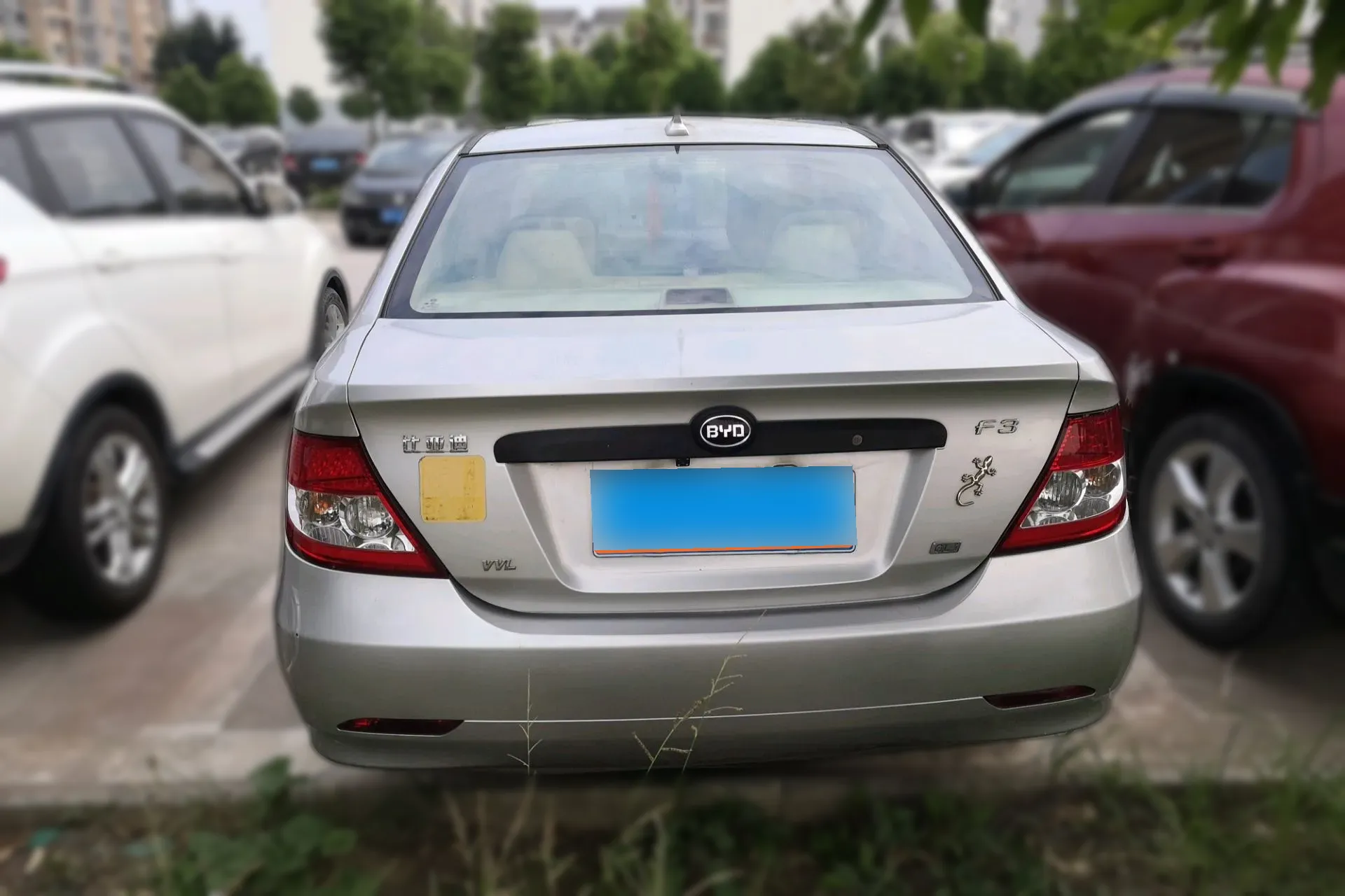 BYD F3 1.5L 109HP L4 5MT 2013