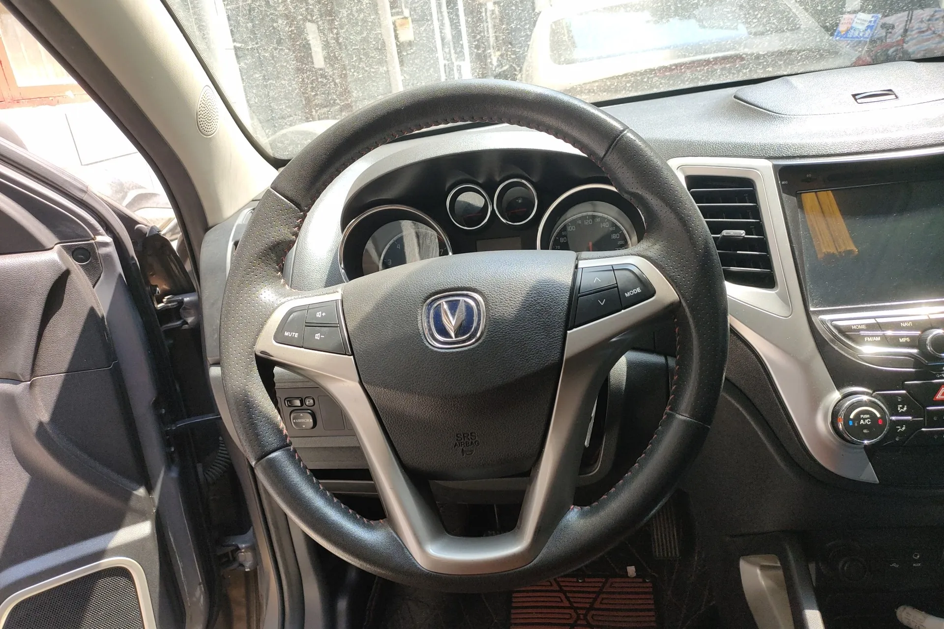 CHANGAN CS35 1.6L 125HP L4 5MT 2014