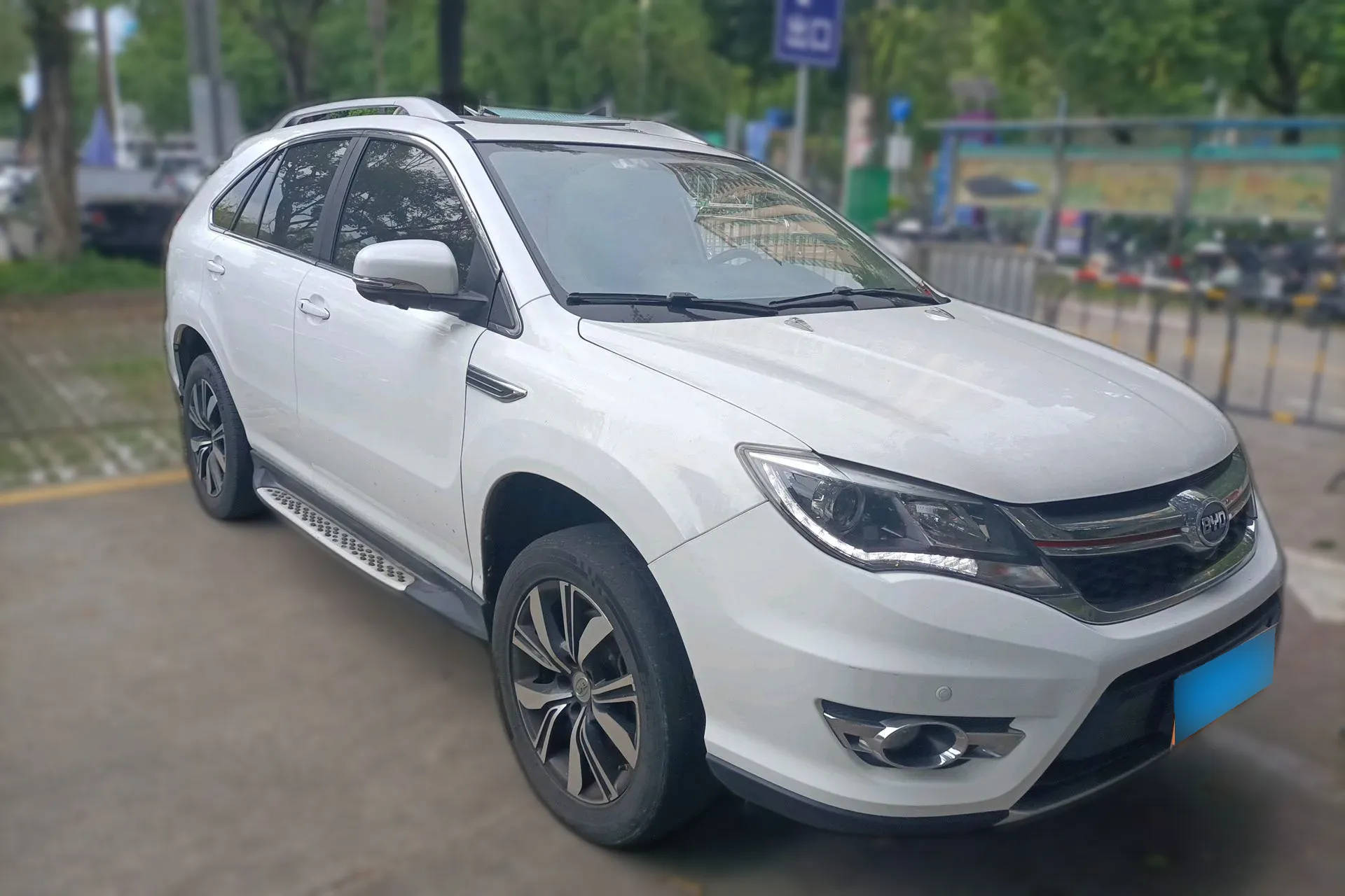 BYD S7 2.0T 205HP L4 6DCT 2017