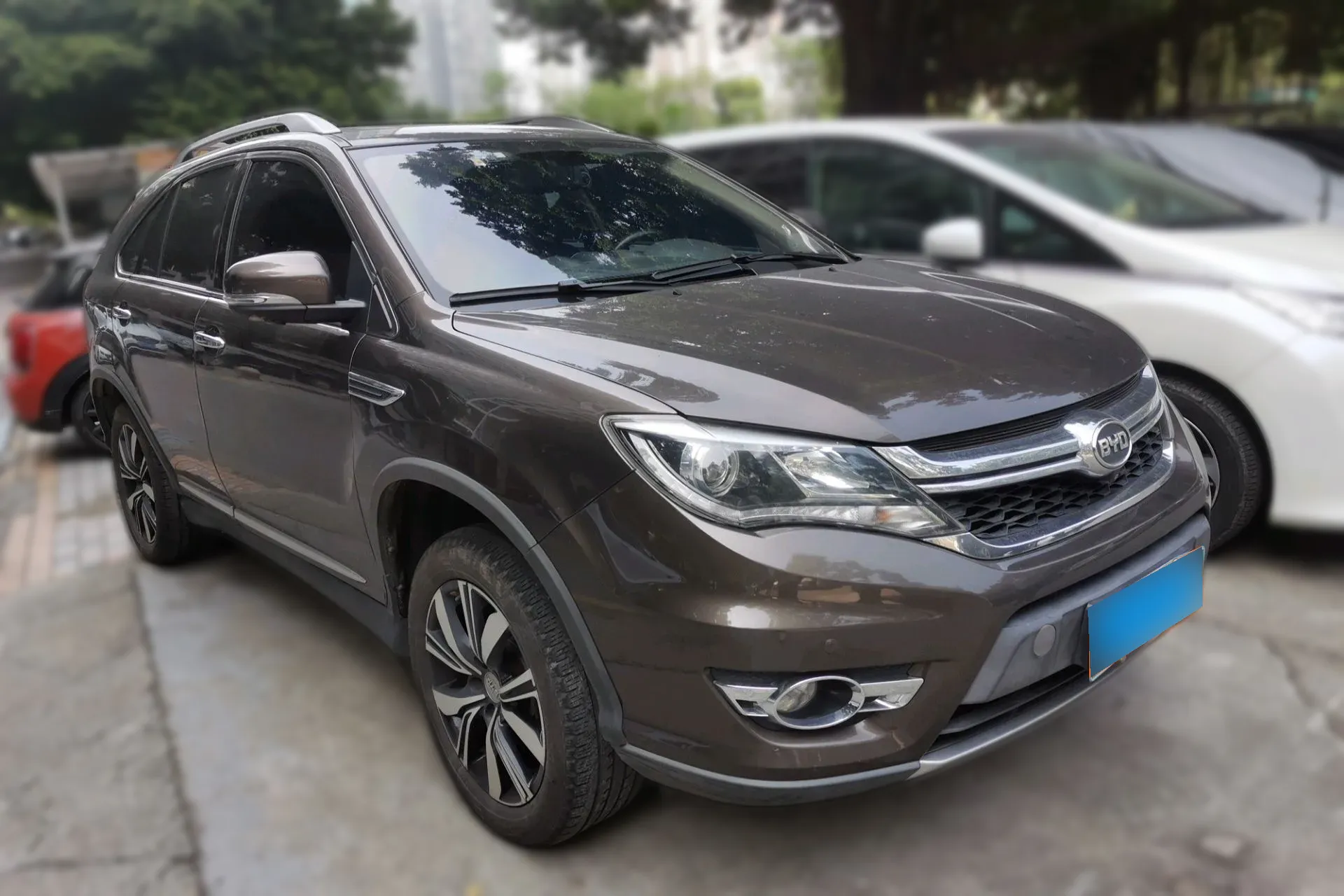 BYD S7 2.0T 205HP L4 6DCT 2017