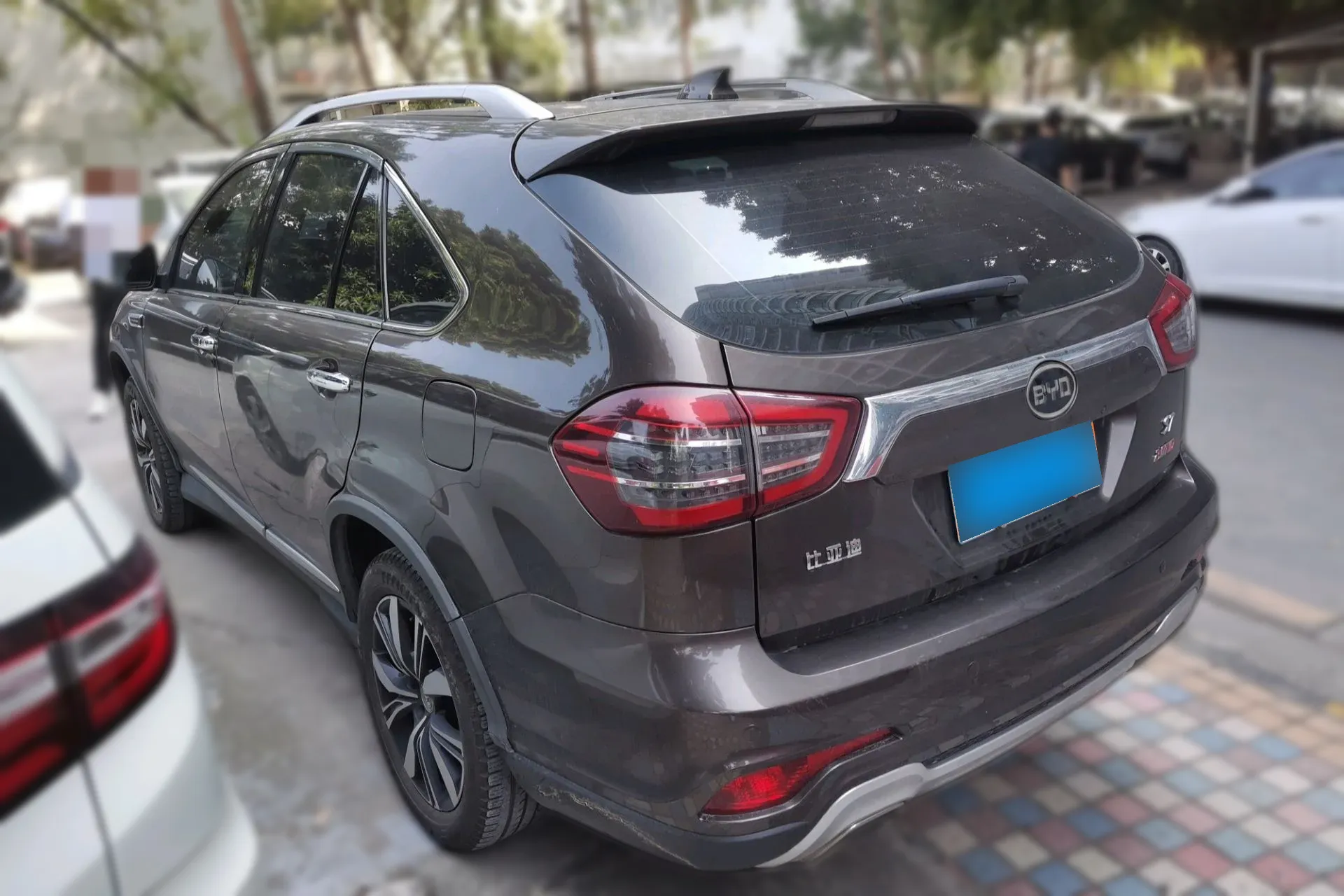 BYD S7 2.0T 205HP L4 6DCT 2017