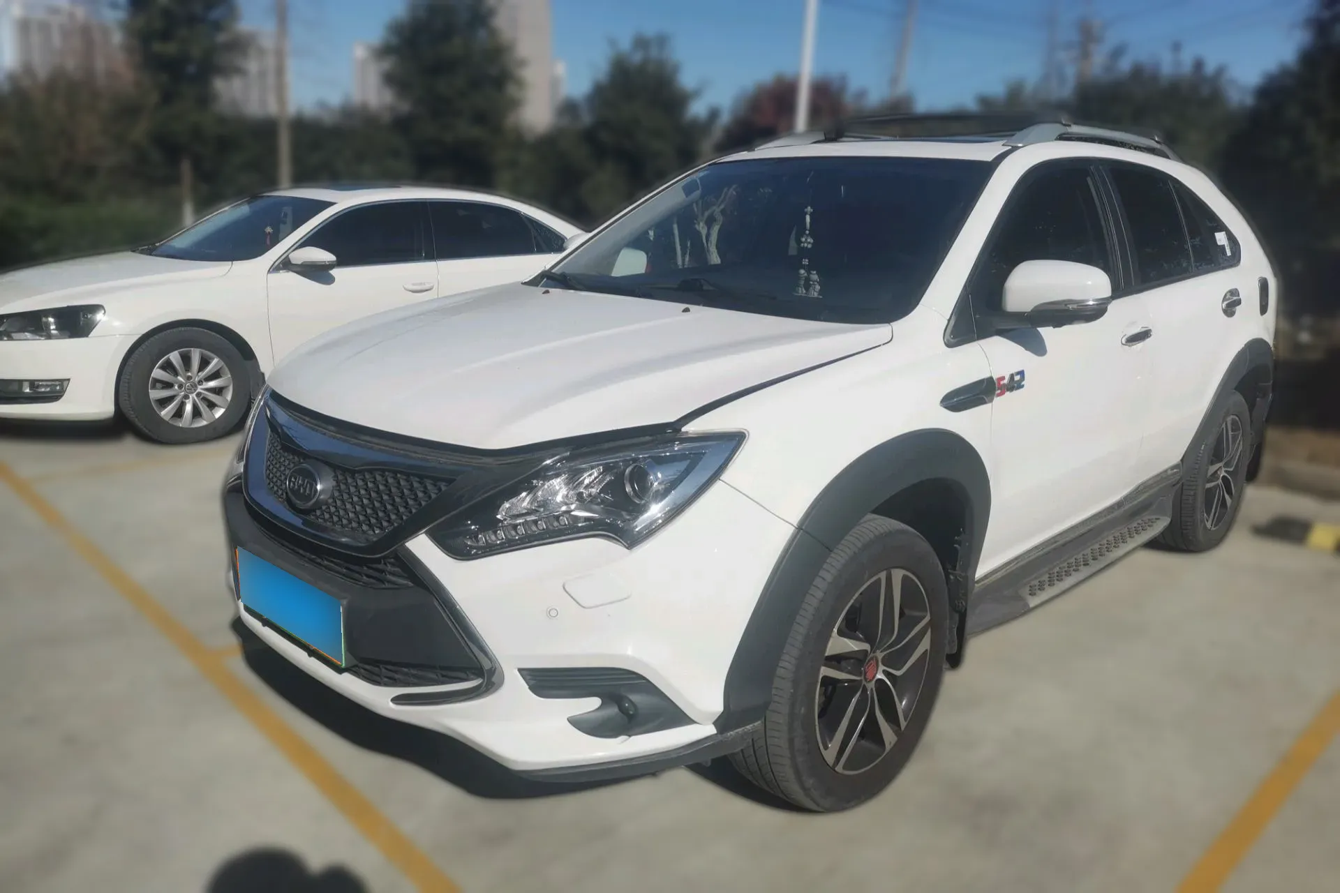 BYD TANG 2.0T 205HP L4 6DCT PHEV 2015