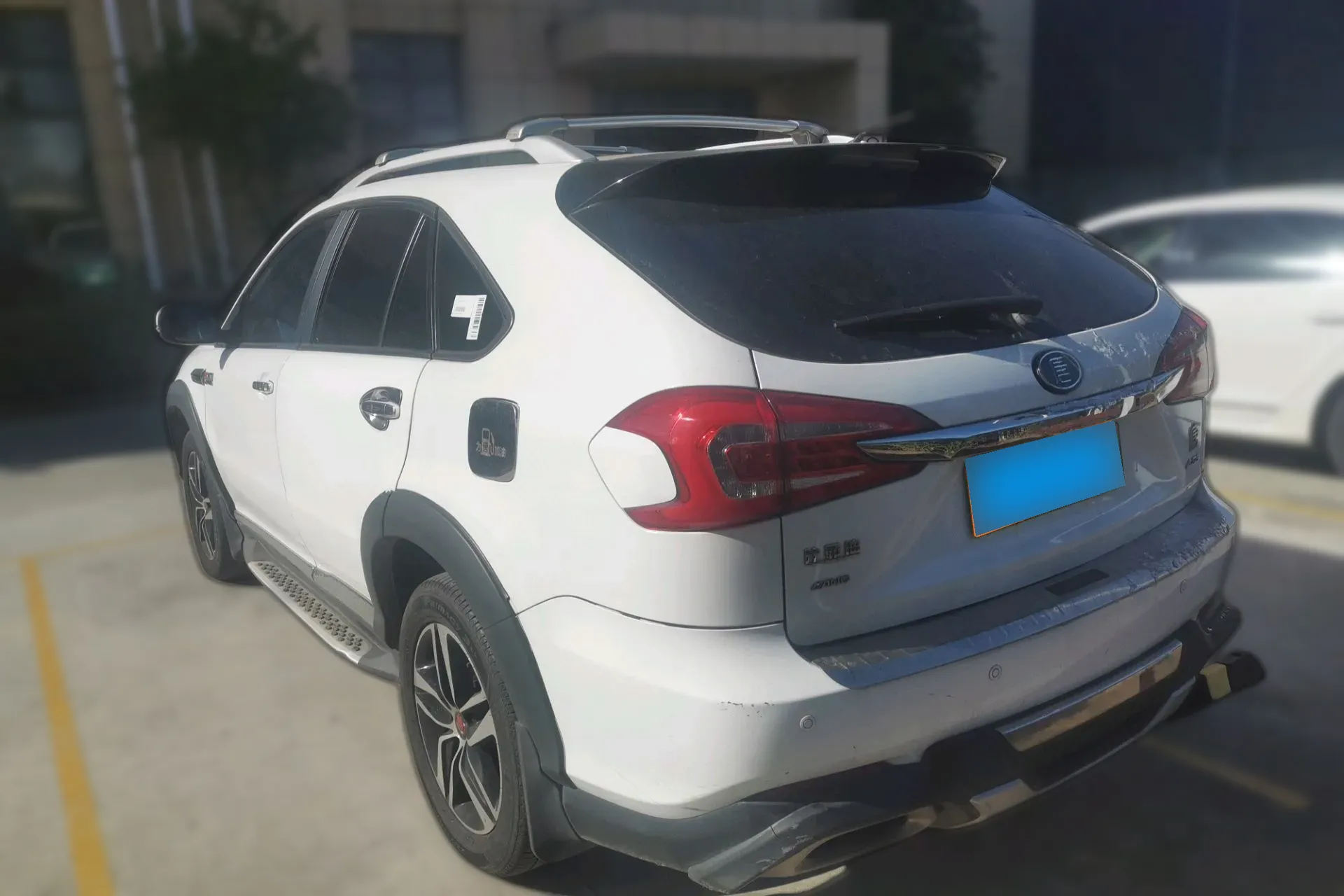 BYD TANG 2.0T 205HP L4 6DCT PHEV 2015