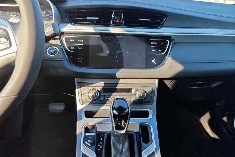 GEELY EMGRAND 1.5L 109HP L4 CVT 2019