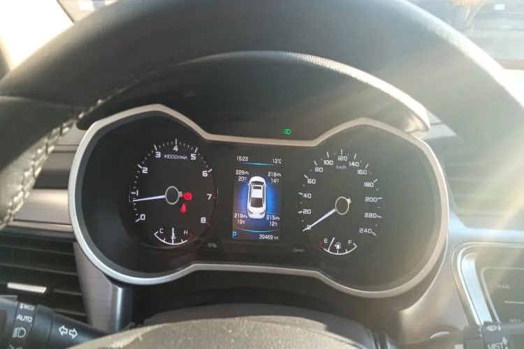 GEELY EMGRAND GL 1.4T 141HP L4 CVT 2019