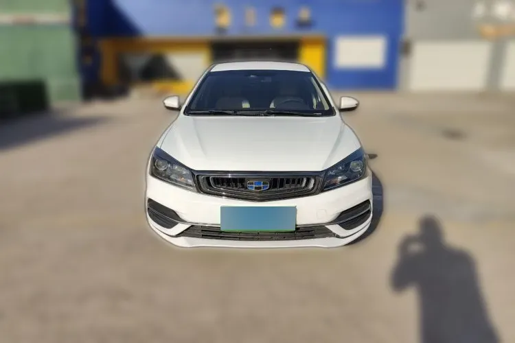 GEELY EMGRAND 1.5L 109HP L4 5MT 2018