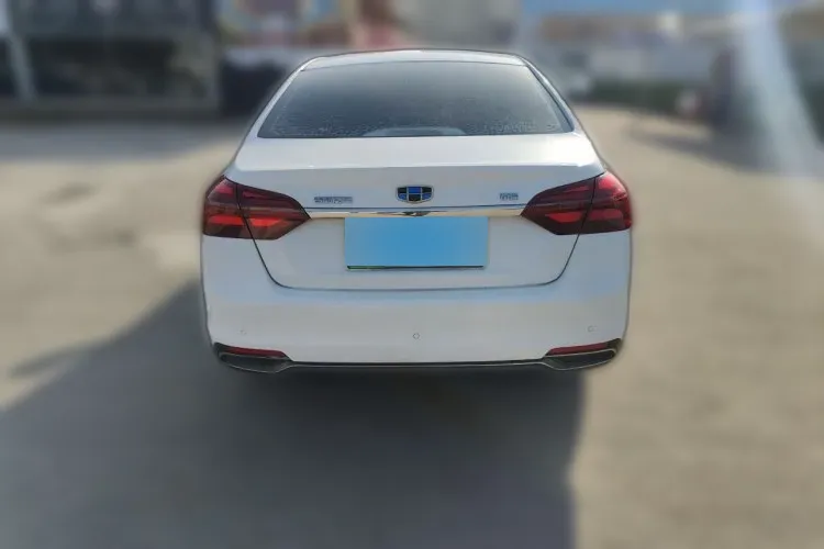 GEELY EMGRAND 1.5L 109HP L4 5MT 2018