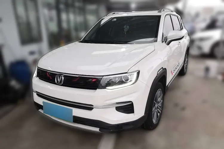 CHANGAN CS35 PLUS 1.4T 158HP L4 7DCT 2019