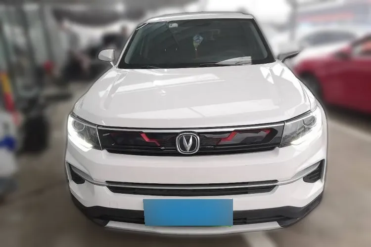 CHANGAN CS35 PLUS 1.4T 158HP L4 7DCT 2019